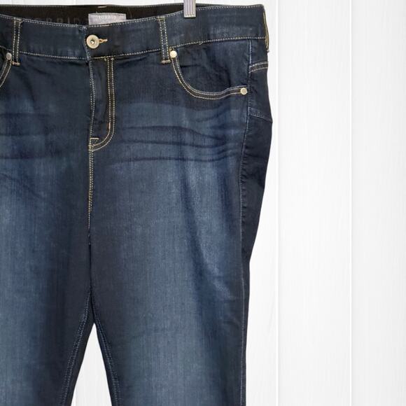 Torrid Bombshell Skinny Premium Stretch High-Rise Jeans NWOT - Picture 10 of 15